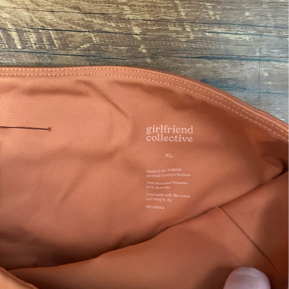 Girlfriend Collective compression legging